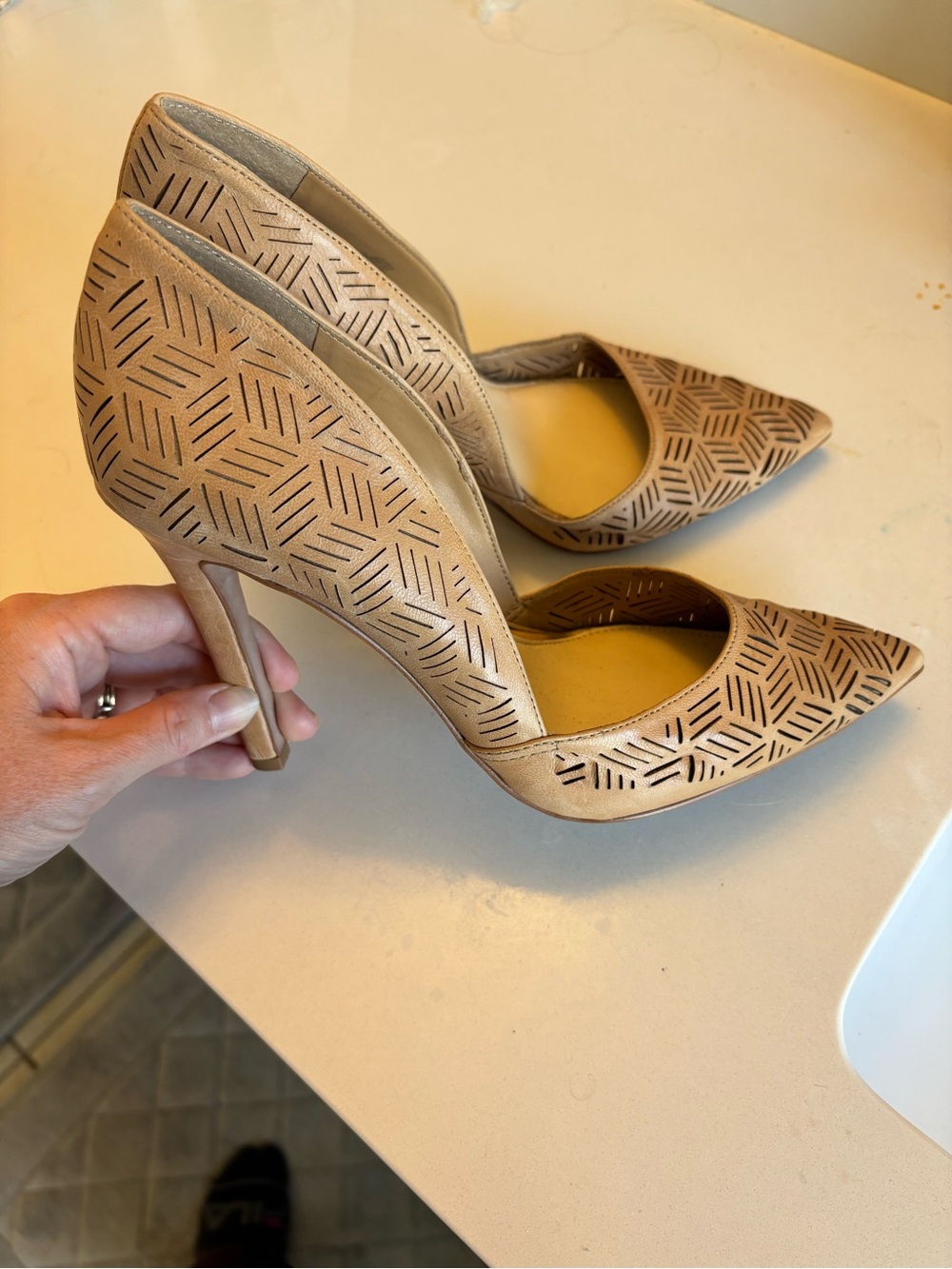 Jessica Simpson Taupe Laser-Cut Pointed Pumps - Picture 2 of 5